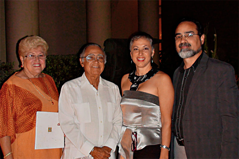 NOCHE DE APERTURA • 2014 • MAB